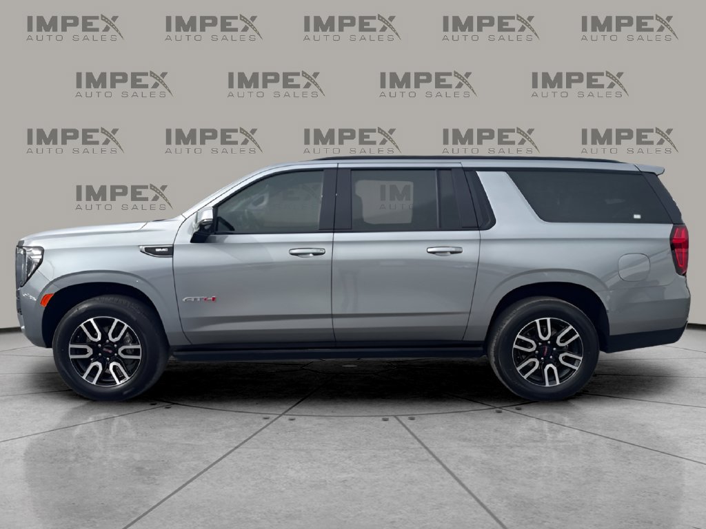 Used 2024 GMC Yukon XL AT4 w/ Technology Package AWD/4WD image 2