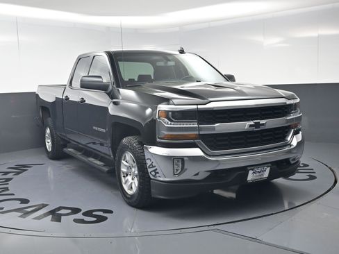 Used 2016 Chevrolet Silverado 1500 LT w/ All Star Edition image 3