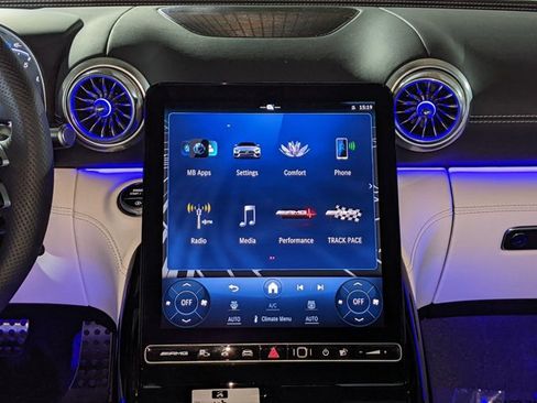 New 2025 Mercedes-Benz SL 63 AMG 4MATIC image 15