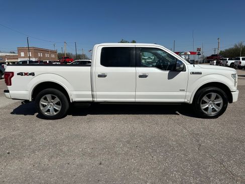 Used 2015 Ford F150 Platinum w/ Equipment Group 701A Luxury AWD/4WD image 6