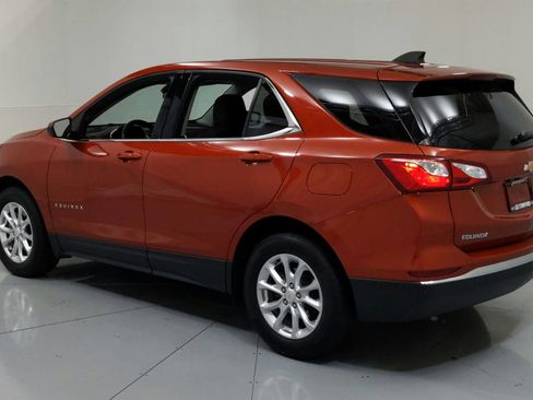 Used 2020 Chevrolet Equinox LT FWD image 3