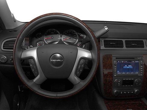 Used 2014 GMC Sierra 2500 Denali image 9