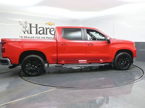 Used 2025 Chevrolet Silverado 1500 LT w/ Leather Package AWD/4WD image 36