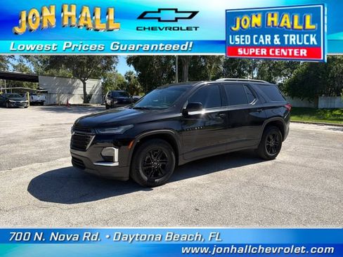 Used 2023 Chevrolet Traverse LS w/ Midnight/Sport Edition FWD image 2