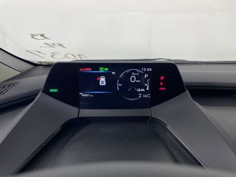 New 2026 Toyota Prius Plug-In Hybrid FWD image 4