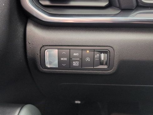 Certified 2026 GMC Terrain AT4 AWD/4WD image 10