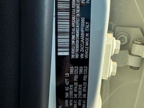 Used 2017 Jeep Renegade Sport w/ Power & Air Group image 15