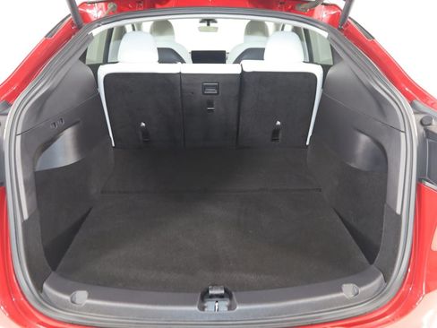 Used 2021 Tesla Model Y Long Range AWD/4WD image 45