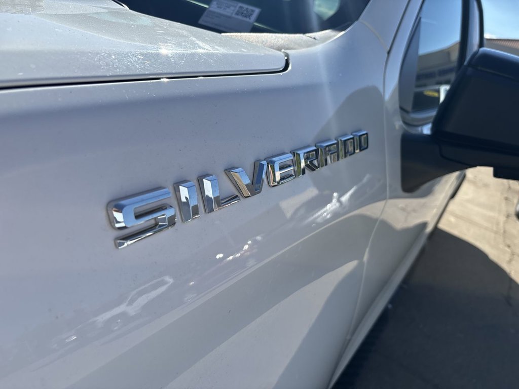 Used 2024 Chevrolet Silverado 1500 RST w/ True North Edition Plus AWD/4WD image 35