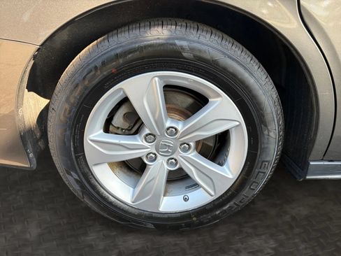 Used 2020 Honda Odyssey EX-L image 42