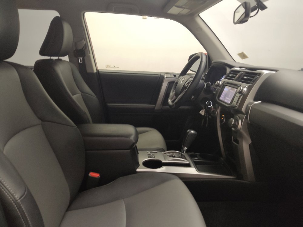 Used 2019 Toyota 4Runner SR5 Premium RWD image 21