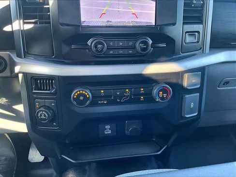 Used 2023 Ford F150 XLT AWD/4WD image 18