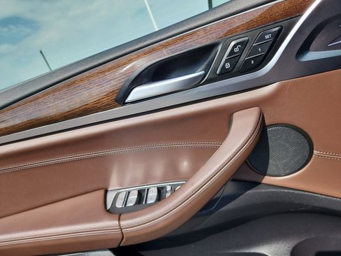 Used 2022 BMW X3 xDrive30i w/ Premium Package image 16