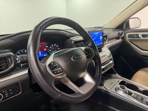 Used 2023 Ford Explorer XLT w/ Equipment Group 202A image 76