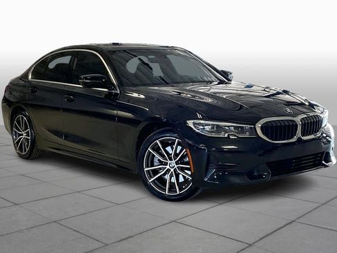 Certified 2022 BMW 330i Sedan w/ Premium Package image 2