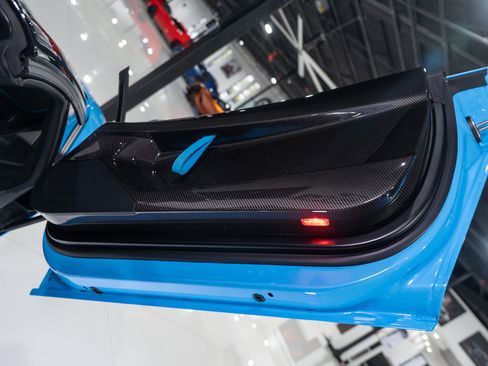 Used 2021 Lamborghini Aventador SVJ image 46