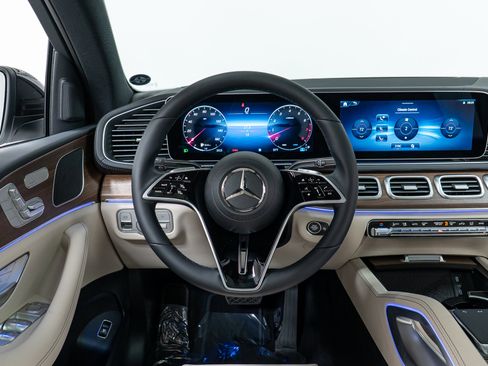 New 2026 Mercedes-Benz GLE 450 4MATIC Coupe image 17