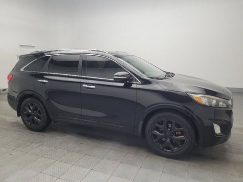 Used 2018 Kia Sorento SX image 11