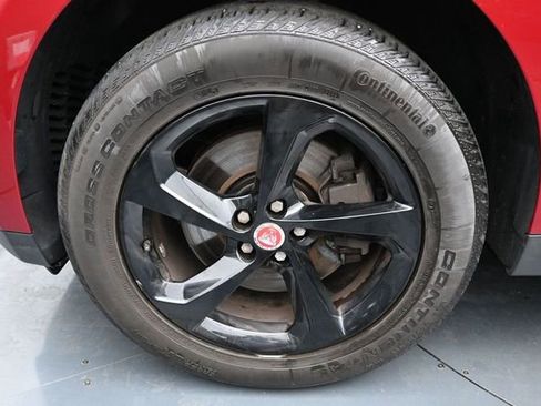 Used 2019 Jaguar F-PACE Premium AWD/4WD image 10