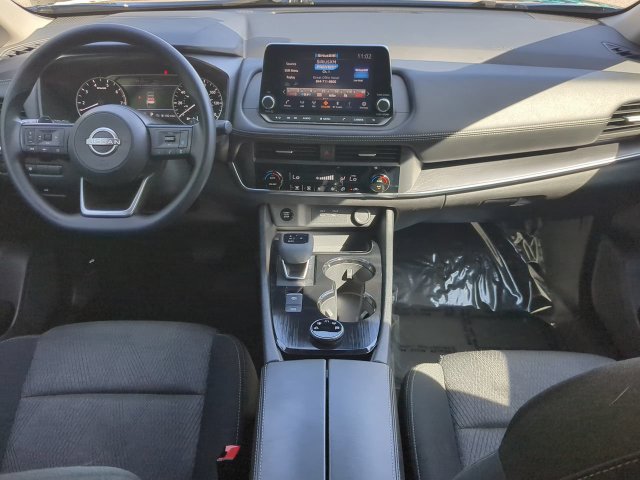 Used 2024 Nissan Rogue SV AWD/4WD image 14