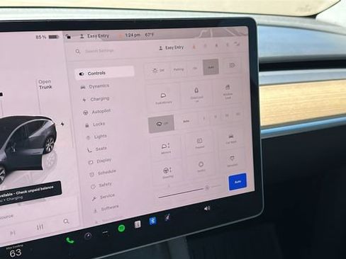 Used 2023 Tesla Model Y Long Range AWD/4WD image 17