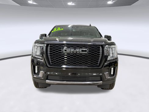 Used 2023 GMC Yukon Denali Ultimate AWD/4WD image 6