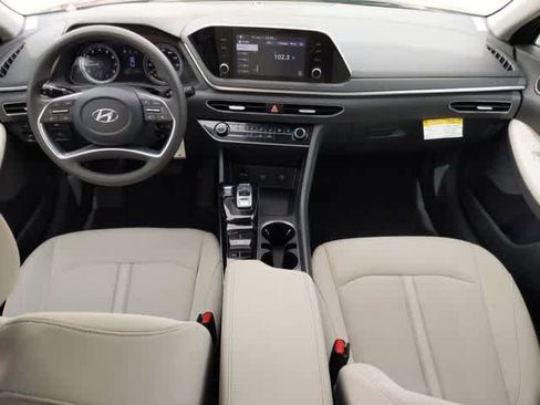 Used 2023 Hyundai Sonata SE image 22
