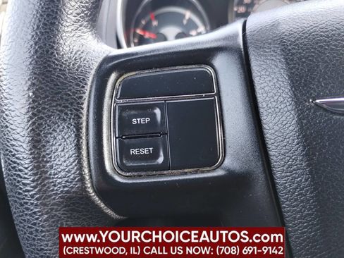 Used 2014 Chrysler 200 LX image 24