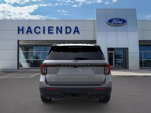 New 2026 Ford Explorer Active image 5