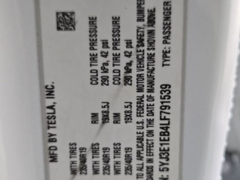 Used 2020 Tesla Model 3 Long Range image 18