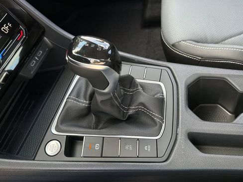New 2026 Volkswagen Jetta SEL FWD image 16