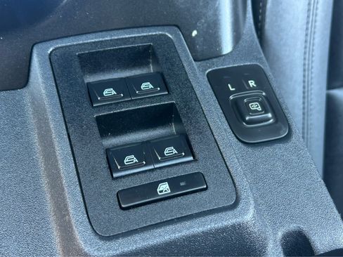 Used 2023 Ford Bronco Black Diamond AWD/4WD image 50