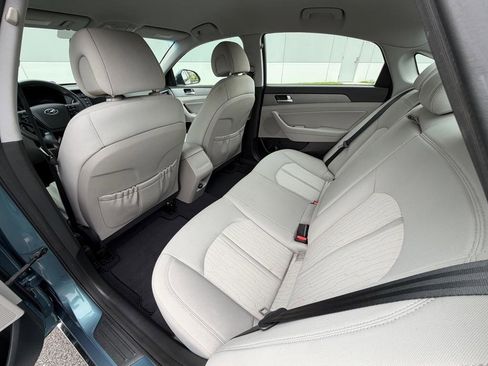 Used 2016 Hyundai Sonata SE FWD image 27
