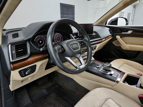 Used 2018 Audi Q5 2.0T Premium Plus w/ Premium Plus Package AWD/4WD image 13