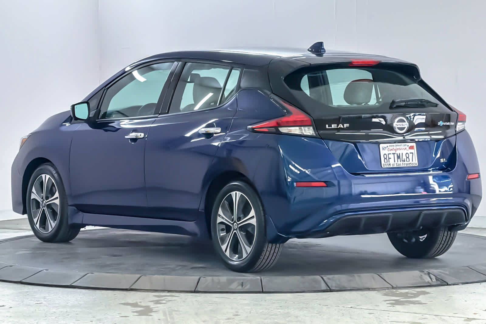 Used 2018 Nissan Leaf SL w/ Protection Package FWD image 6