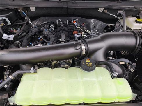 New 2026 Ford Expedition Tremor image 16