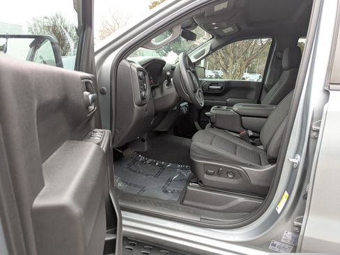 Used 2023 Chevrolet Silverado 1500 Custom Trail Boss image 8