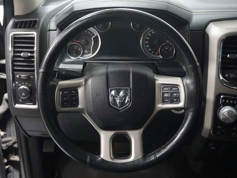 Used 2014 RAM 1500 Laramie w/ Convenience Group image 17