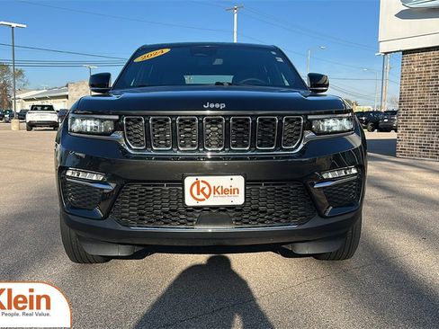 Used 2024 Jeep Grand Cherokee Limited w/ Trailer Tow Package image 2