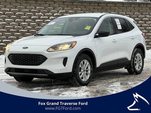 Certified 2022 Ford Escape SE w/ Convenience Package image 1