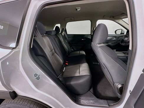 New 2026 Nissan Rogue SV AWD/4WD image 33