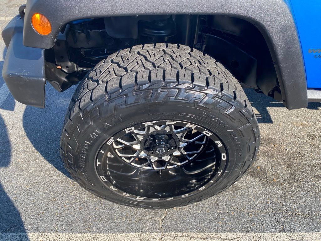 Used 2015 Jeep Wrangler Sport AWD/4WD image 15