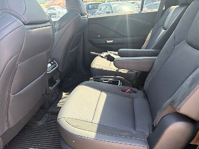 Used 2026 Lexus TX 500h AWD w/ Technology Package image 19