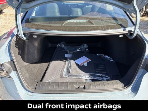 New 2026 Nissan Sentra SR w/ Floor Mat Package FWD image 29
