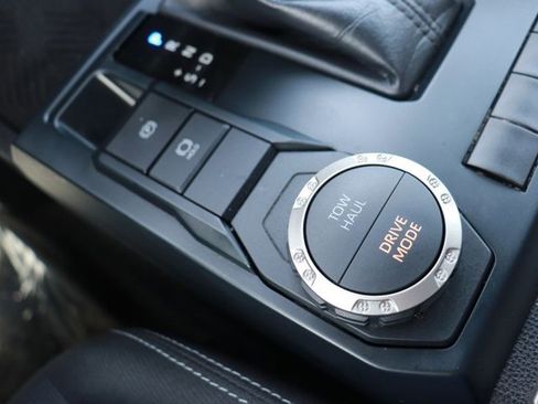 Used 2024 Toyota Tacoma TRD Sport image 16