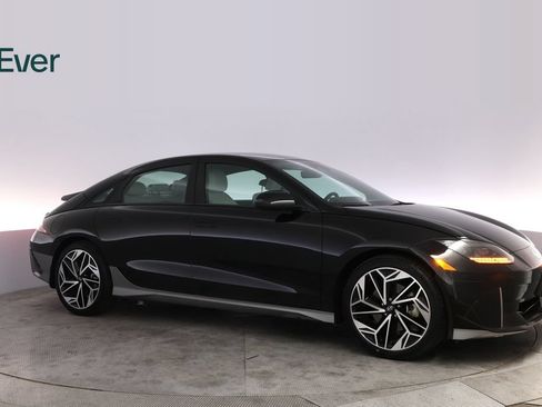 Used 2023 Hyundai Ioniq 6 SEL RWD image 14