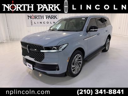 New 2026 Lincoln Navigator Premiere