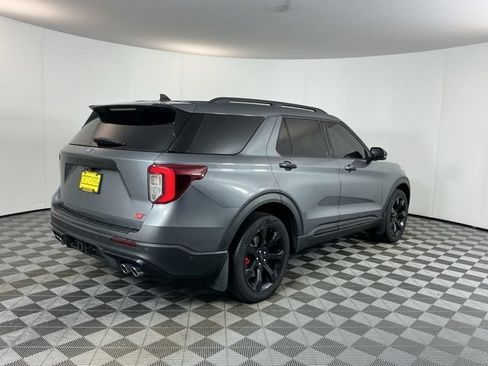 Used 2022 Ford Explorer ST w/ Equipment Group 401A AWD/4WD image 5