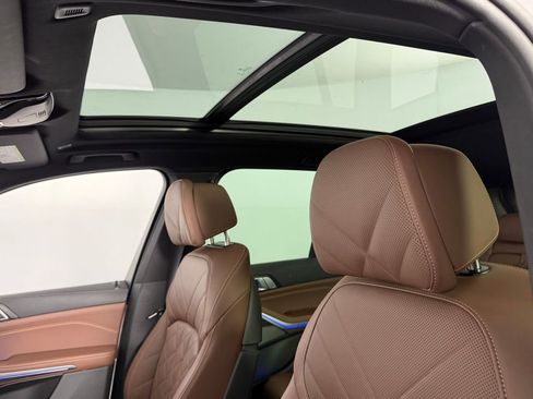 Used 2025 BMW X5 xDrive40i image 23