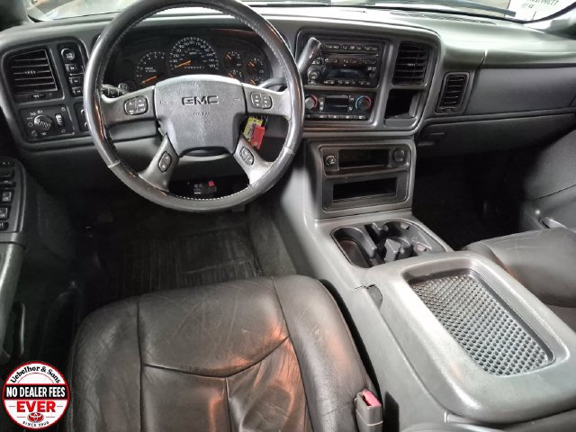 Used 2006 GMC Sierra 1500 SLT w/ Onstar Plus Package AWD/4WD image 10